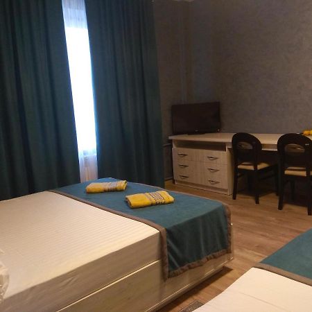 Rivne Hostel Dış mekan fotoğraf
